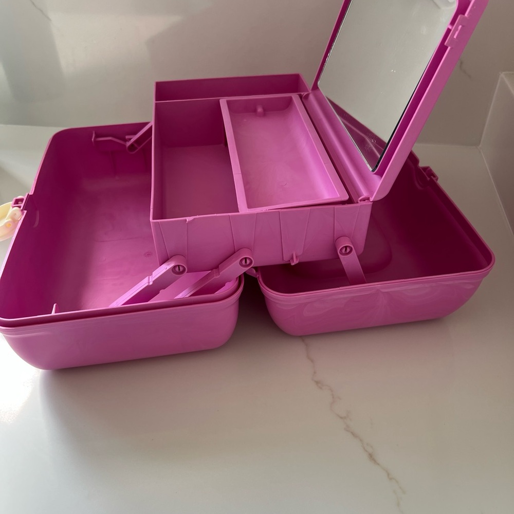 Caboodles Fuchsia Pink Organizer Case - Picture 7 of 10